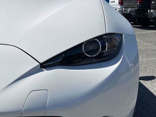 Used 2022 MAZDA MX-5 Miata Grand Touring RWD image 9