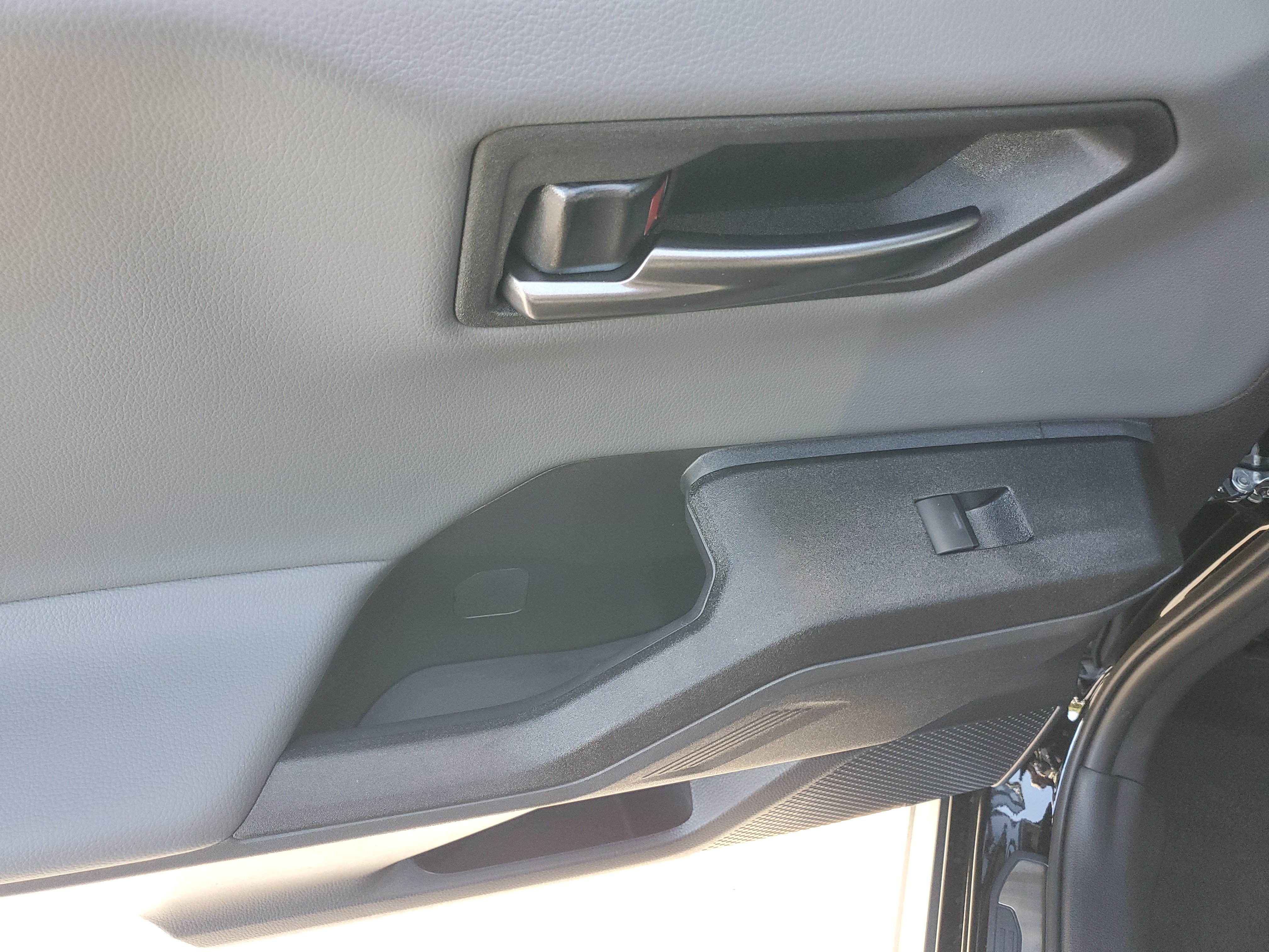 Used 2026 Toyota RAV4 XLE Premium FWD image 12