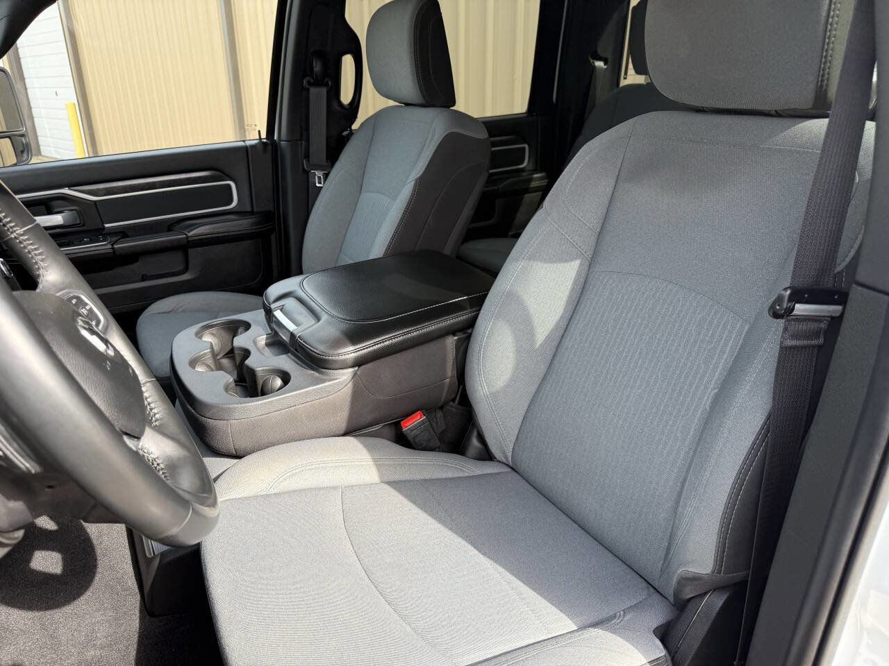 Used 2024 RAM 2500 Big Horn image 27