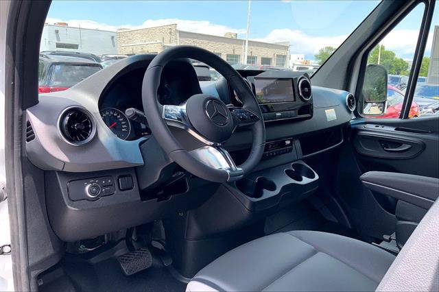 New 2026 Mercedes-Benz Sprinter 2500 image 7