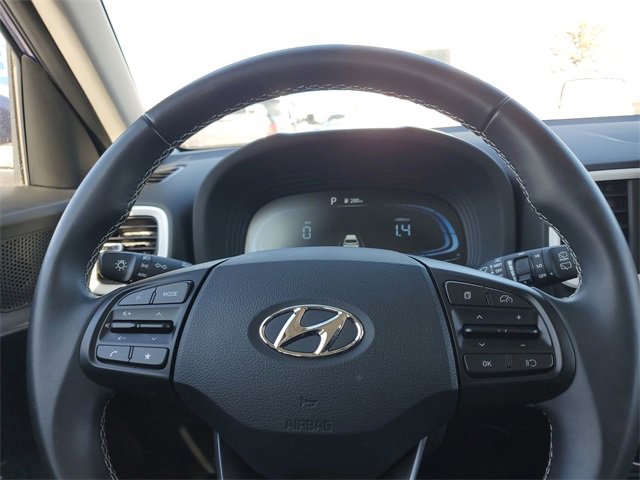 Used 2023 Hyundai Venue Limited w/ Cargo Package image 11