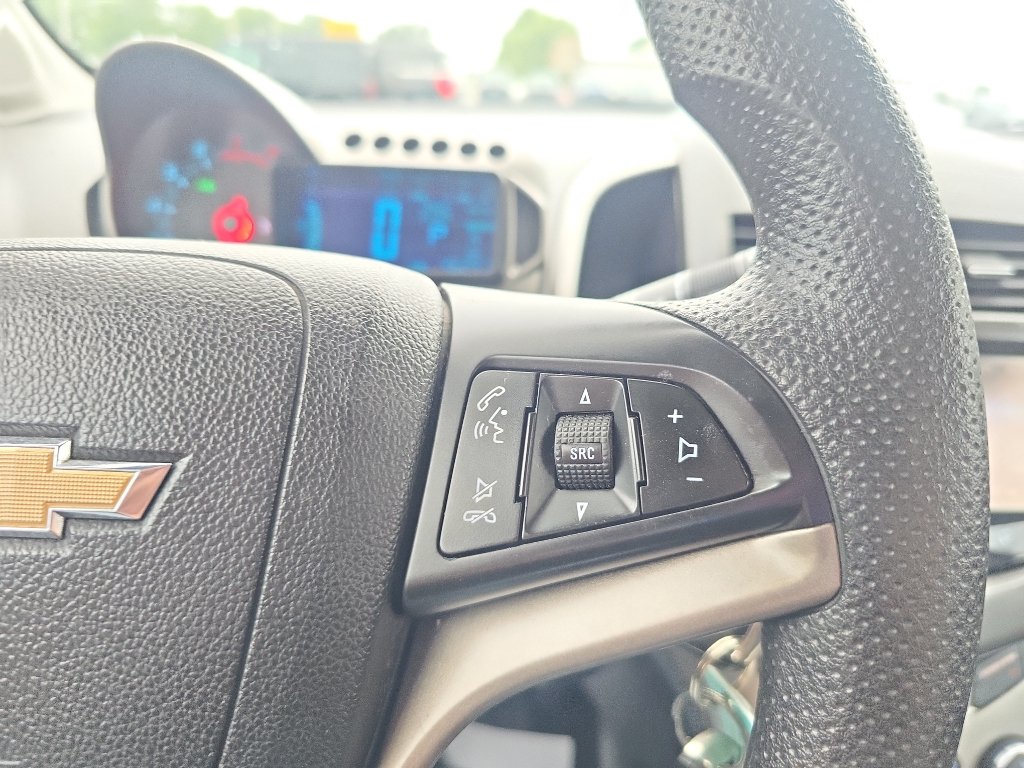 Used 2016 Chevrolet Sonic LT FWD image 24