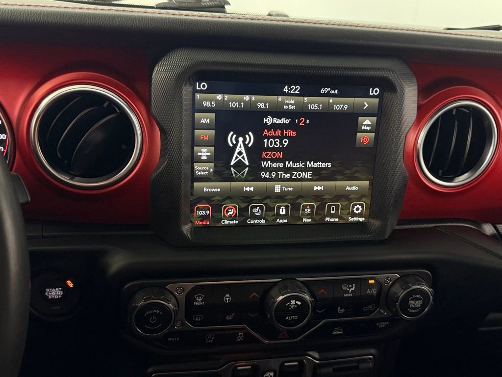 Certified 2022 Jeep Gladiator Rubicon w/ LED Lighting Group AWD/4WD image 18