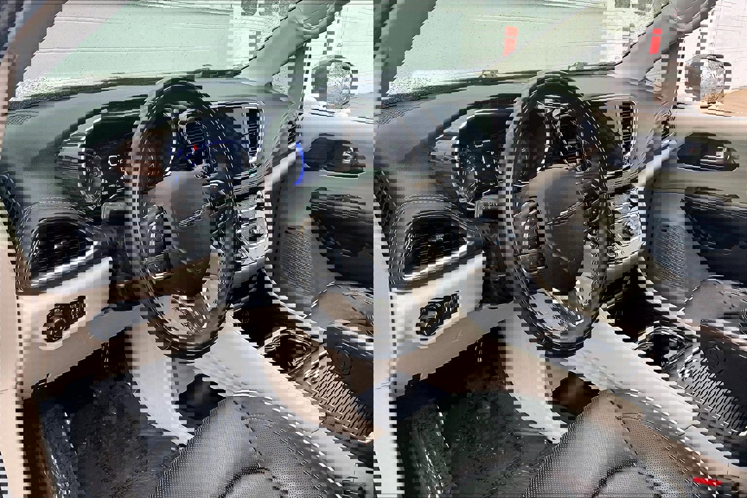 Used 2022 Chrysler Pacifica Limited image 18