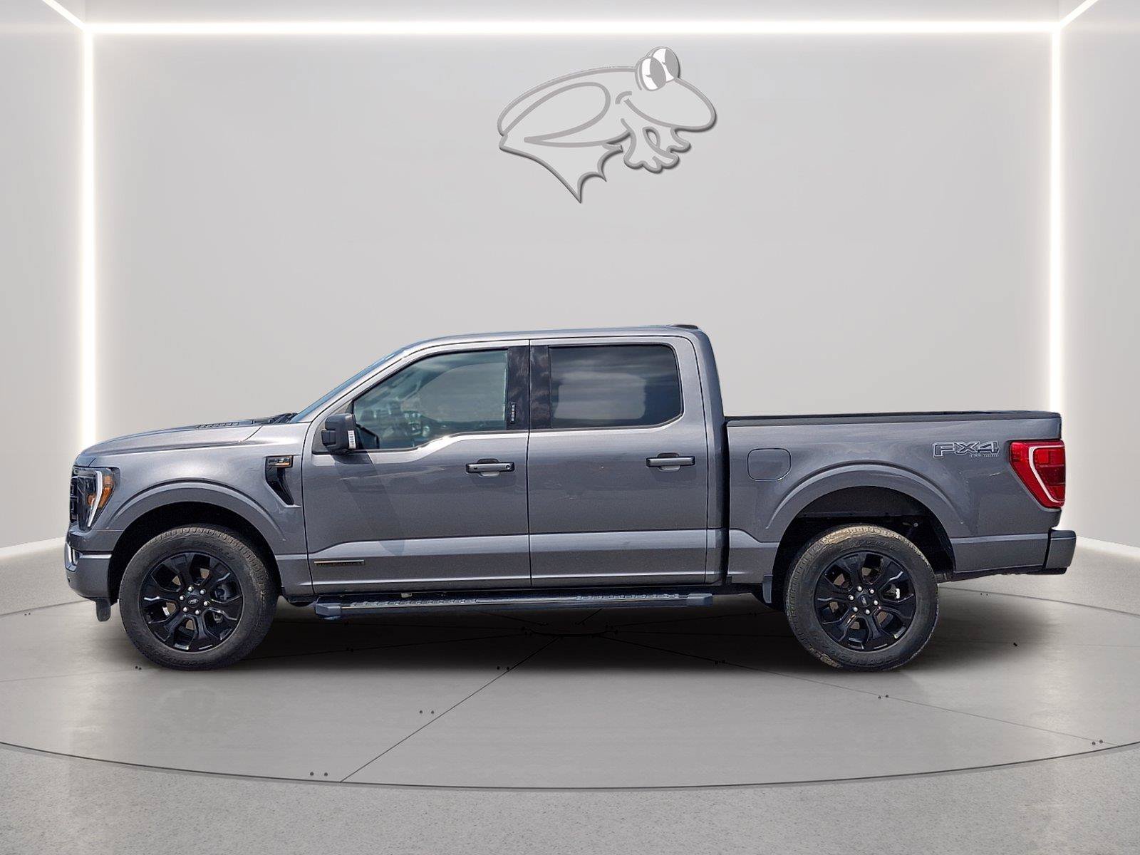 Used 2023 Ford F150 XLT w/ Equipment Group 302A High AWD/4WD image 2