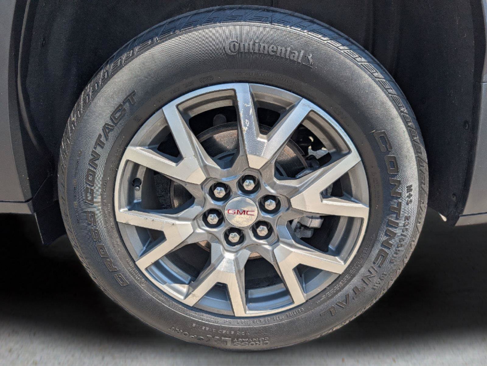 Used 2023 GMC Acadia SLE AWD/4WD image 24