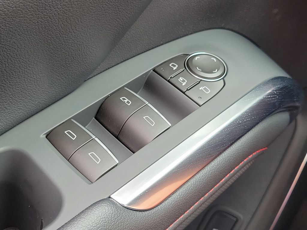 New 2026 Chevrolet Traverse RS FWD image 13