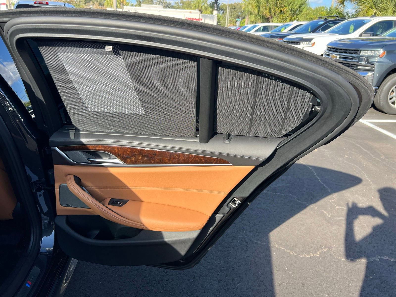 Used 2020 BMW M550i xDrive w/ Executive Package image 57