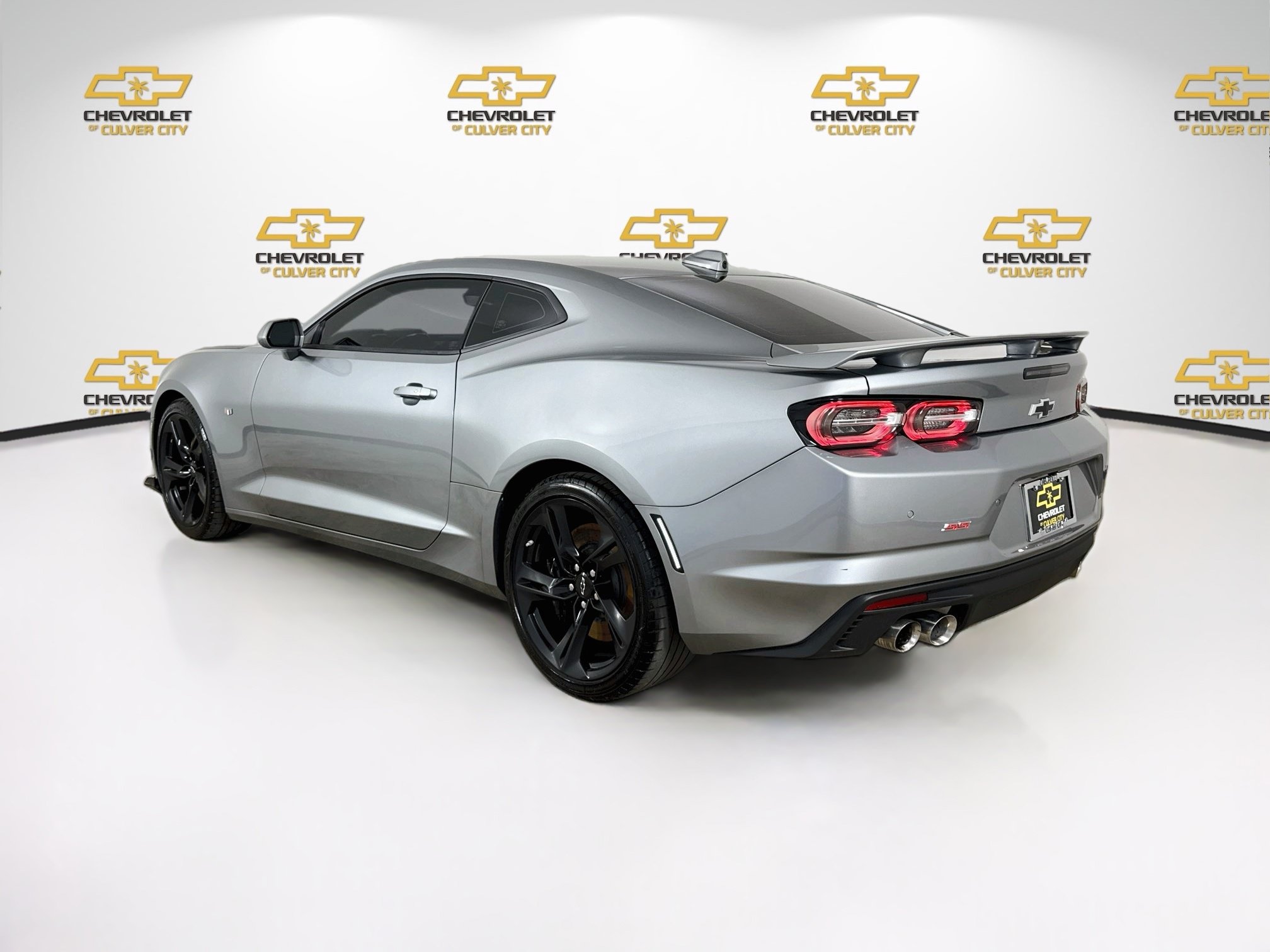 Used 2024 Chevrolet Camaro SS RWD image 6