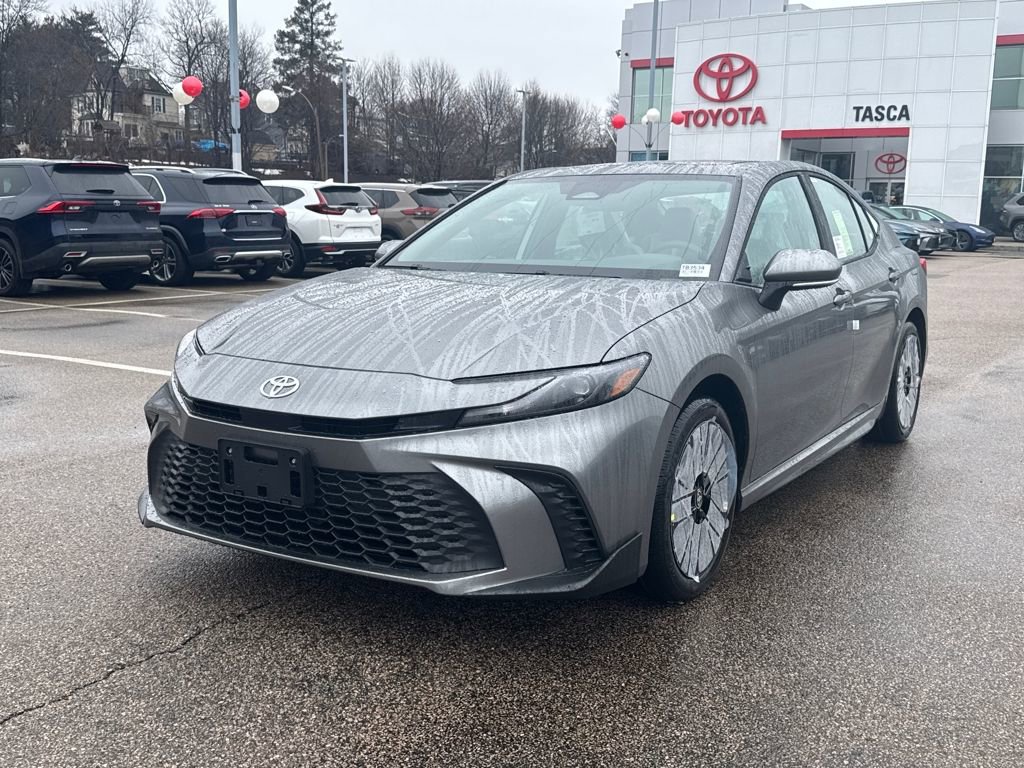 New 2026 Toyota Camry SE image 3