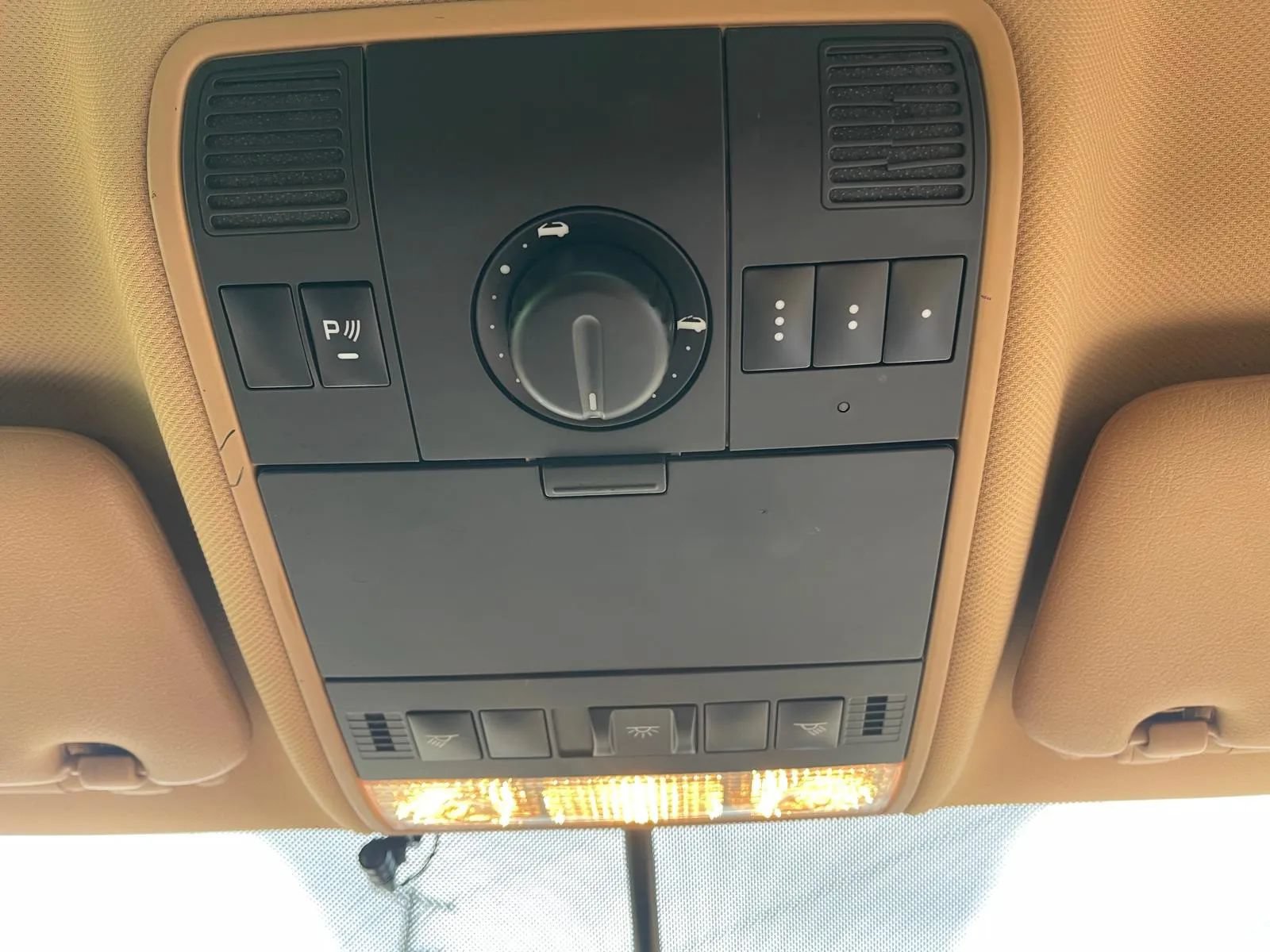 Used 2010 Porsche Cayenne AWD/4WD image 26