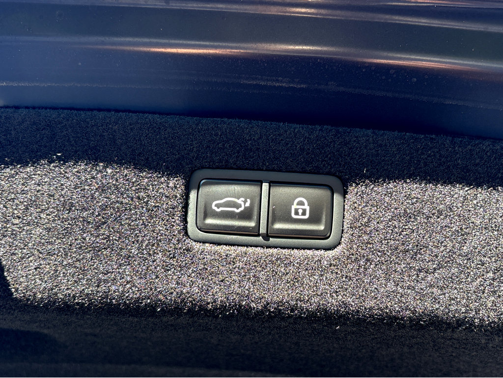 New 2026 Genesis G90 3.5T image 32