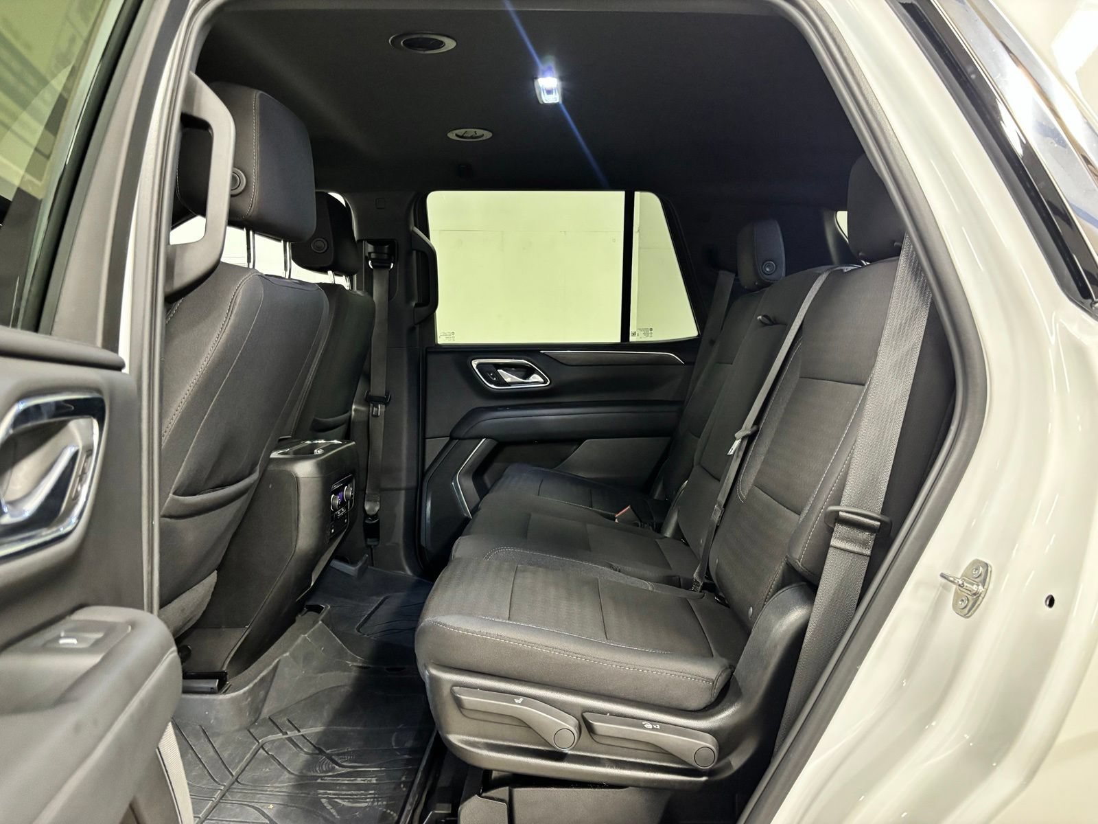 Used 2024 Chevrolet Tahoe LS w/ Driver Alert Package RWD image 19