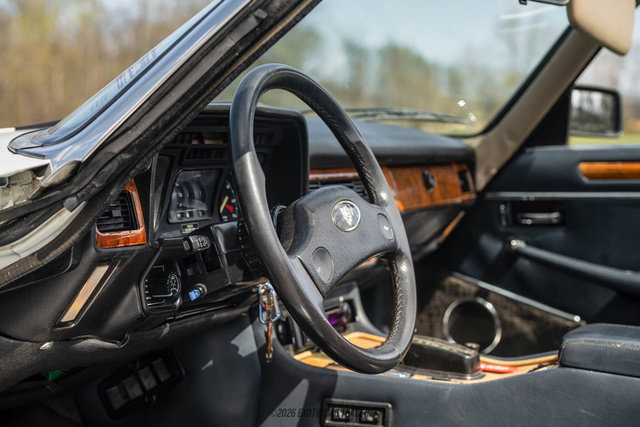 Used 1989 Jaguar XJS V12 Convertible image 49