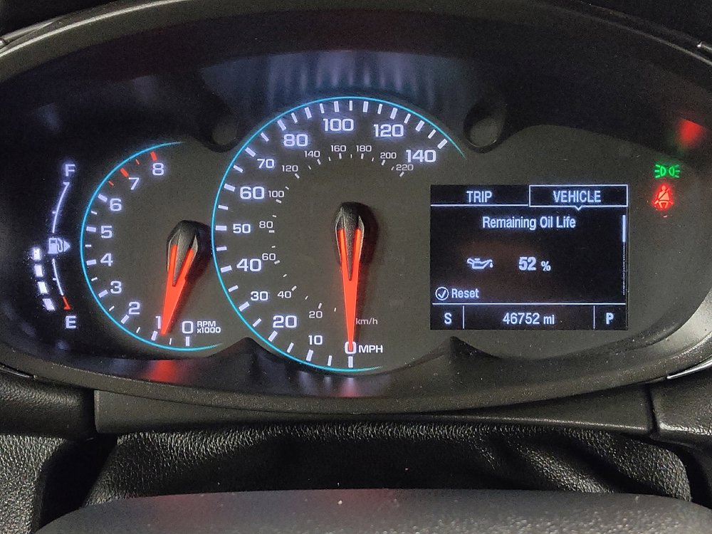 Used 2021 Chevrolet Trax LT w/ LT Convenience Package image 23