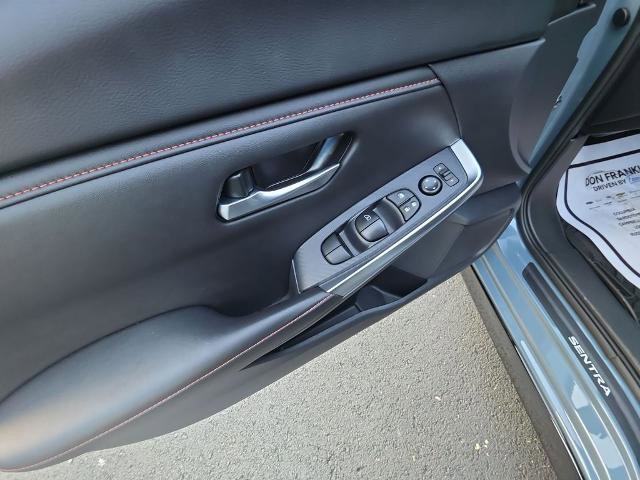 Certified 2025 Nissan Sentra SR w/ Midnight Edition image 13