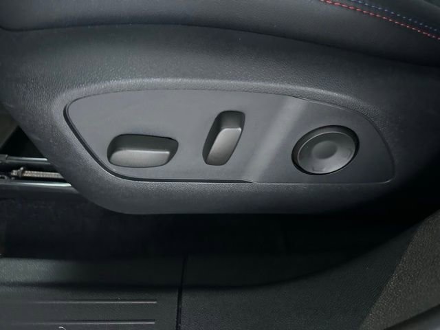 Certified 2024 Chevrolet Equinox EV RS image 27