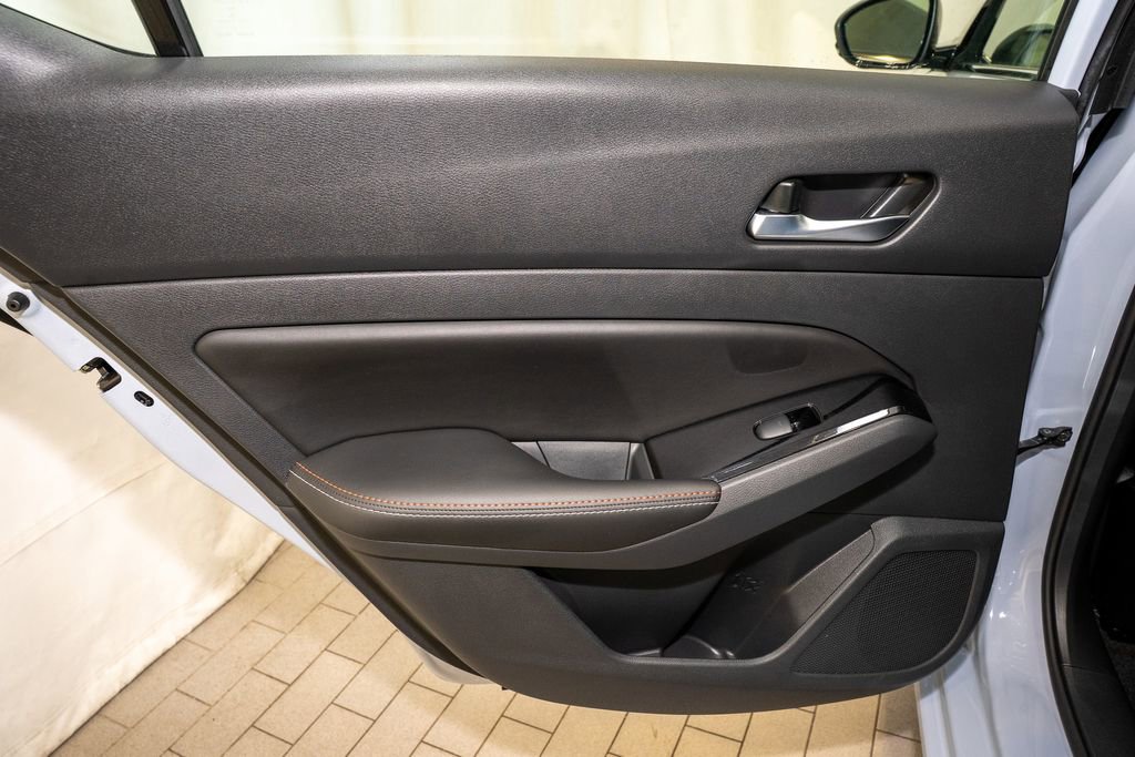 Certified 2024 Nissan Altima 2.0 SR image 10