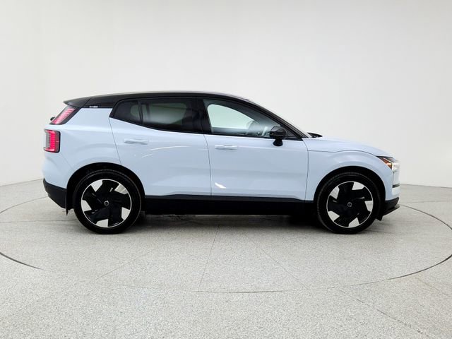 Certified 2025 Volvo EX30 Plus image 4