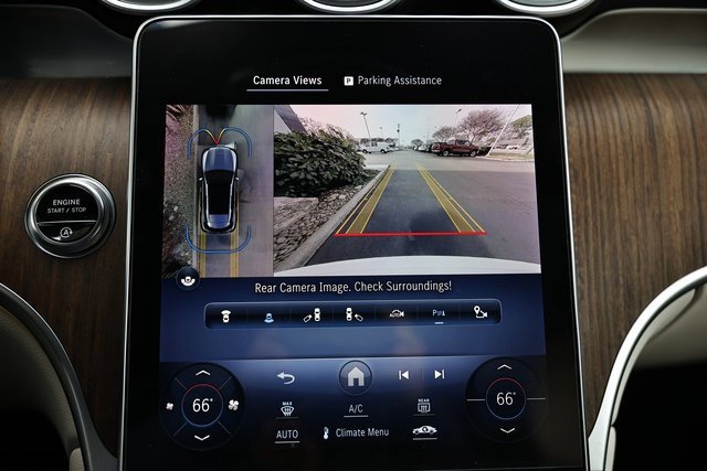 Used 2023 Mercedes-Benz GLC 300 GLC 300 image 37