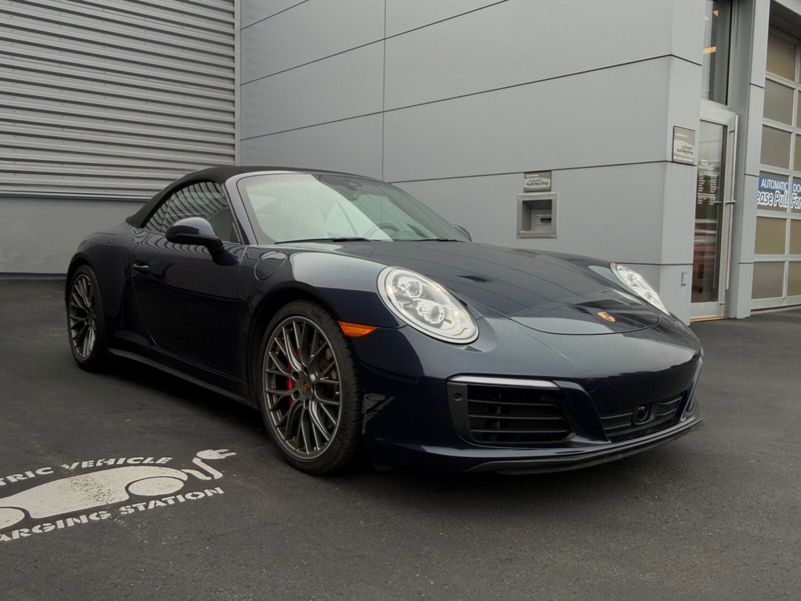 Certified 2019 Porsche 911 Carrera 4S AWD/4WD image 7