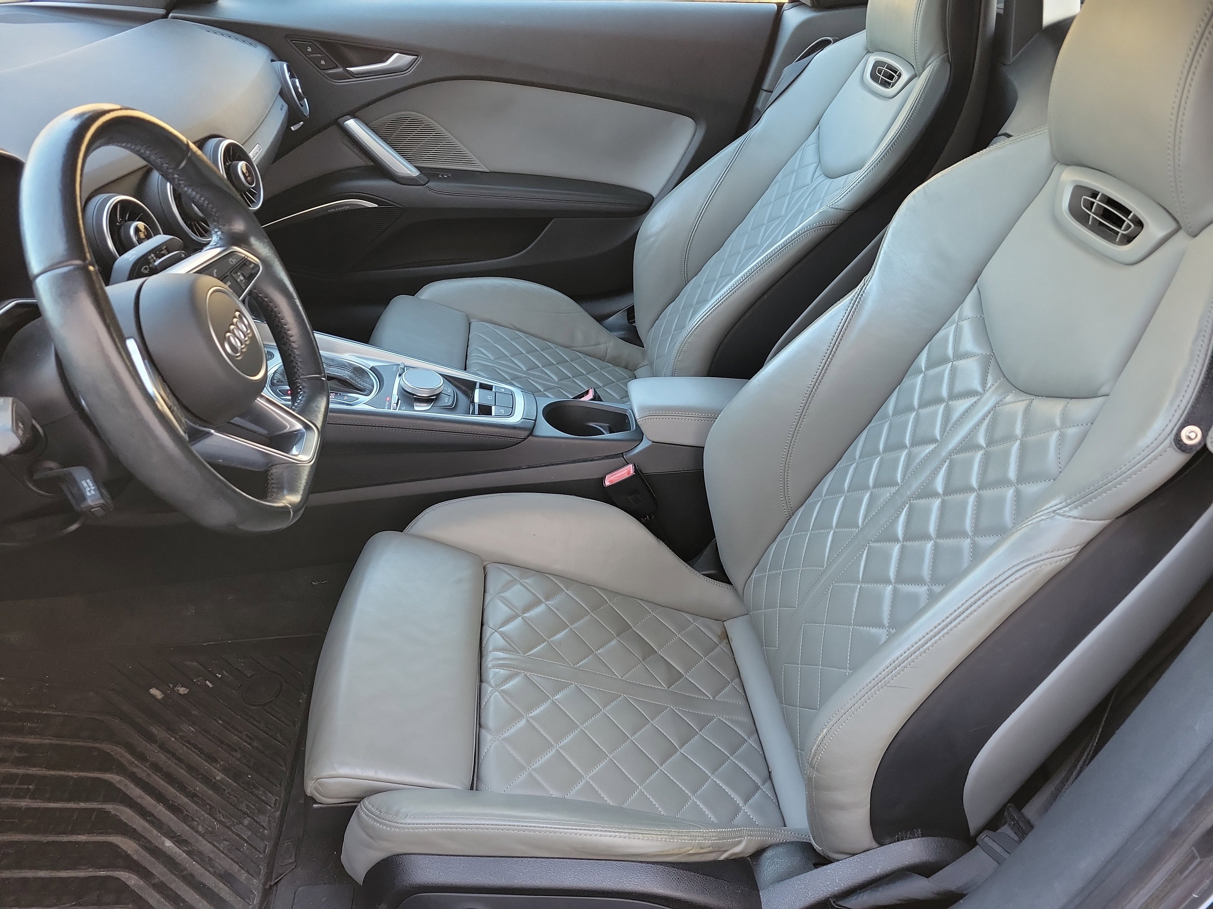 Used 2016 Audi TT 2.0T w/ Technology Package image 9