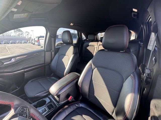 Used 2023 Ford Escape ST-Line w/ Tech Pack #1 image 8