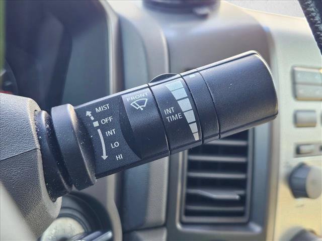 Used 2005 Nissan Titan LE RWD image 16