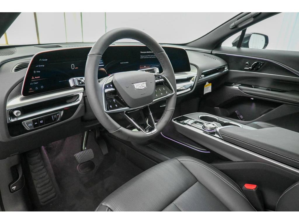 New 2025 Cadillac Lyriq Sport image 19