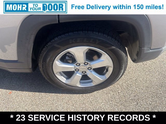 Used 2019 Jeep Compass Latitude FWD image 36