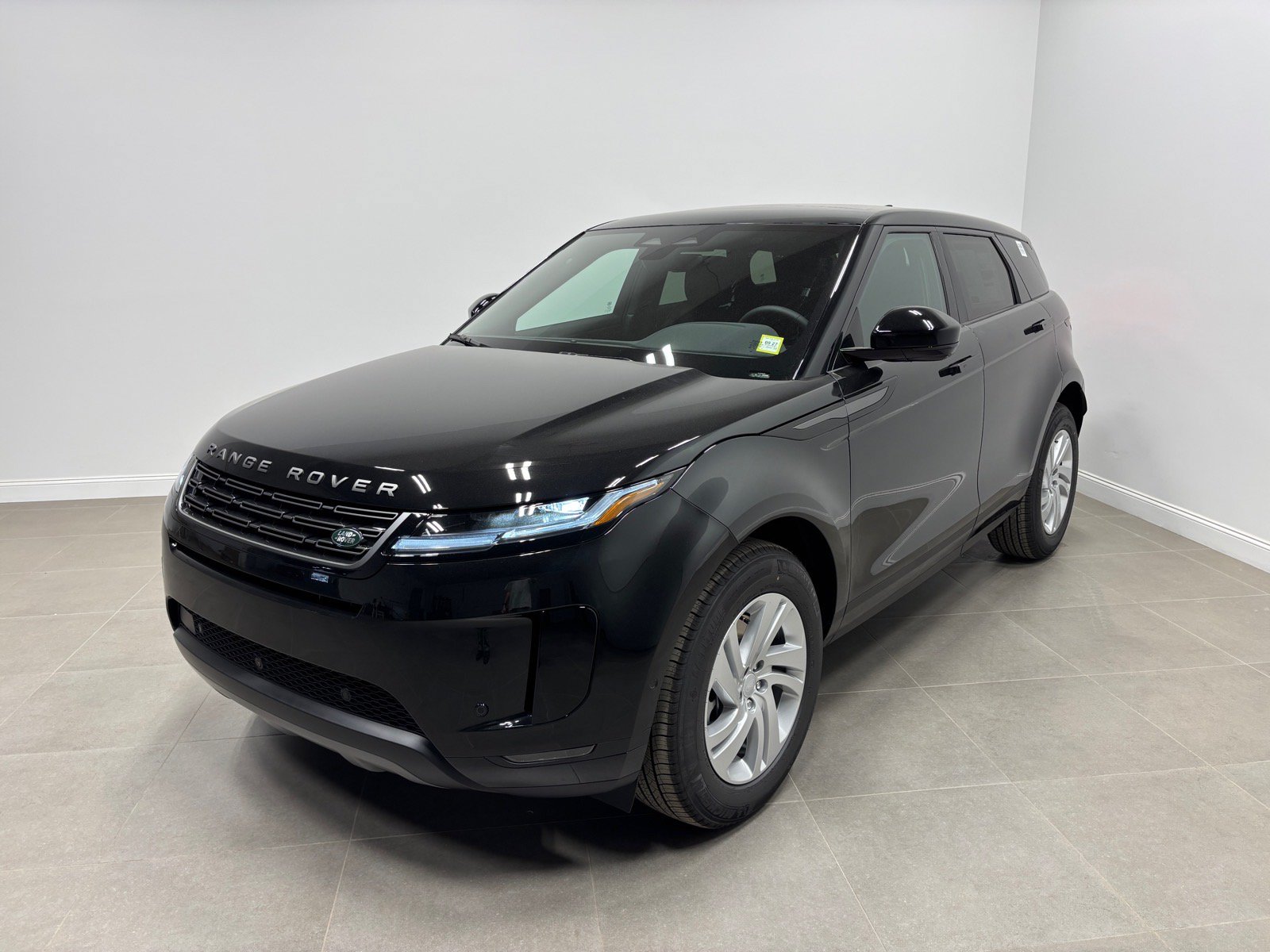 New 2026 Land Rover Range Rover Evoque S AWD/4WD image 1