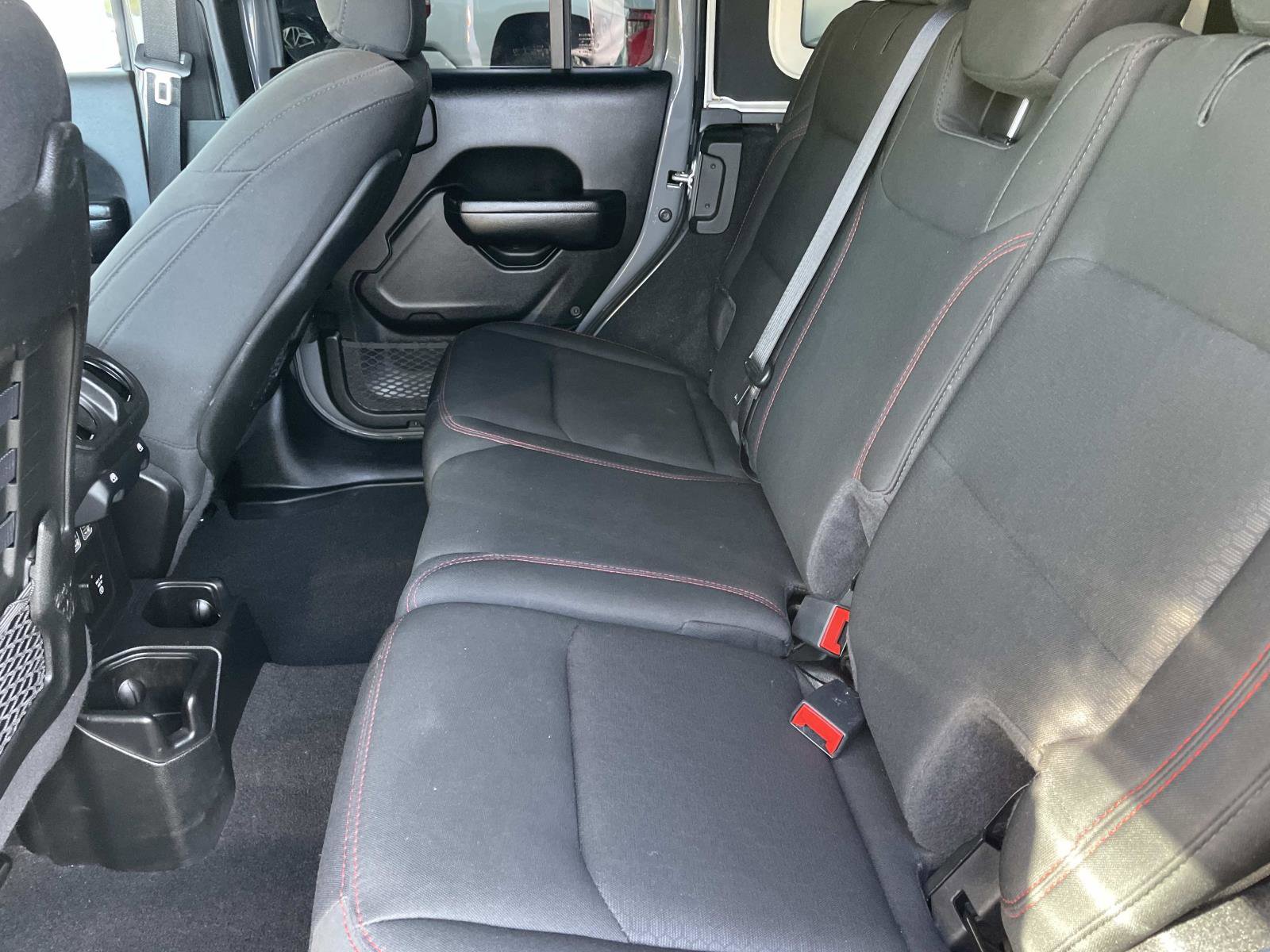 Used 2021 Jeep Wrangler Unlimited Rubicon image 23