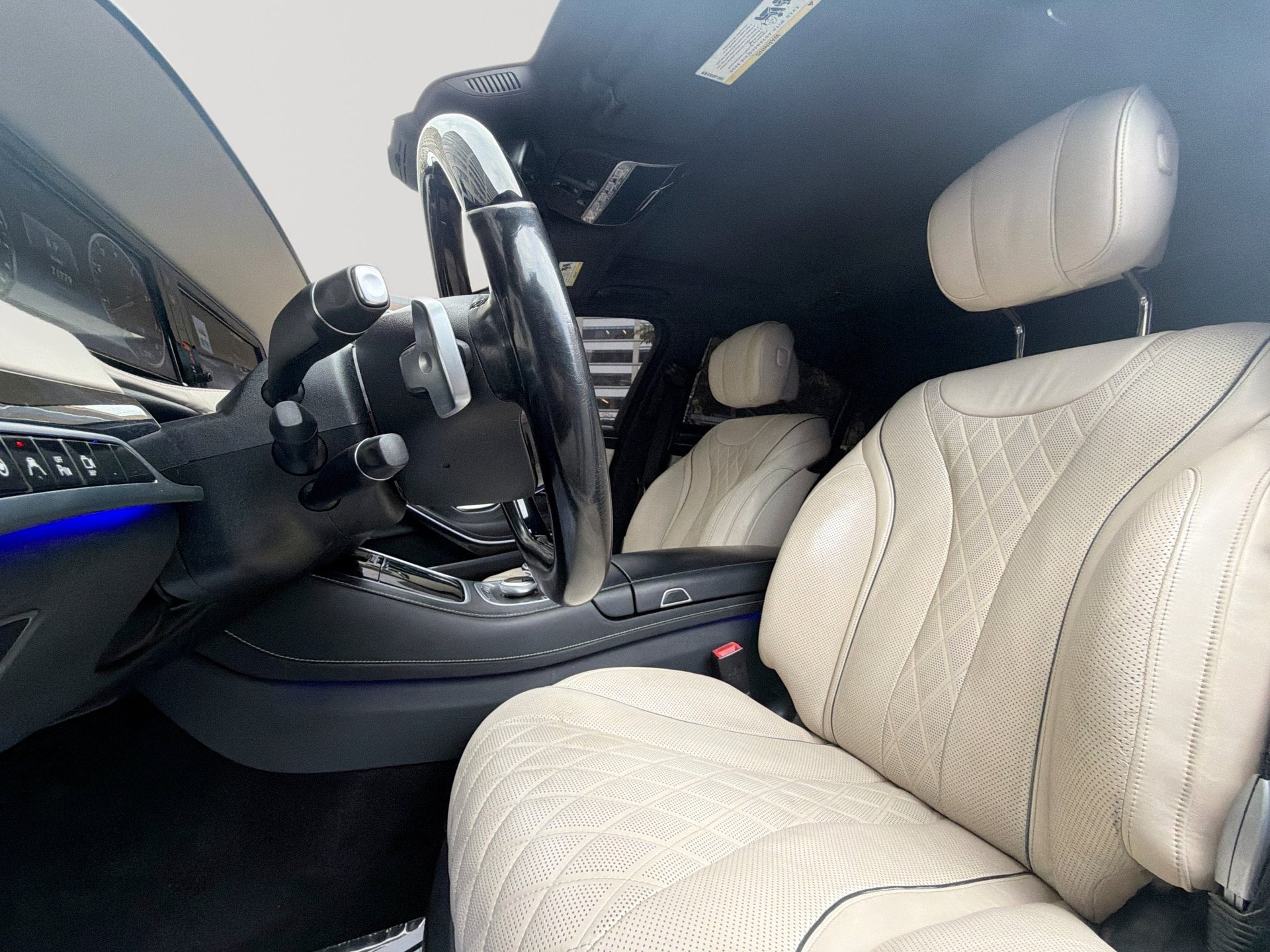 Used 2017 Mercedes-Benz S 550 Sedan image 13