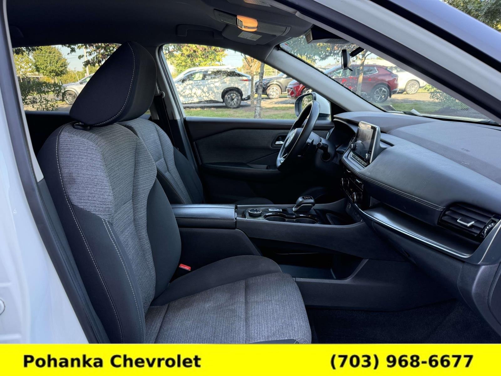 Used 2021 Nissan Rogue SV AWD/4WD image 17