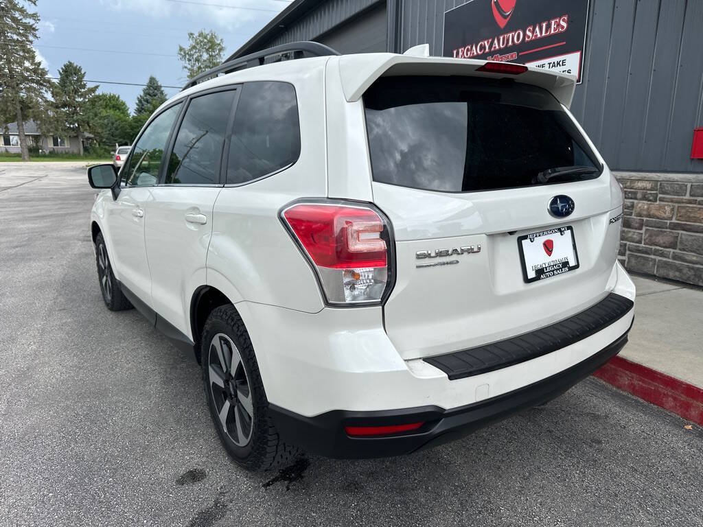 Used 2018 Subaru Forester 2.5i Limited AWD/4WD image 3