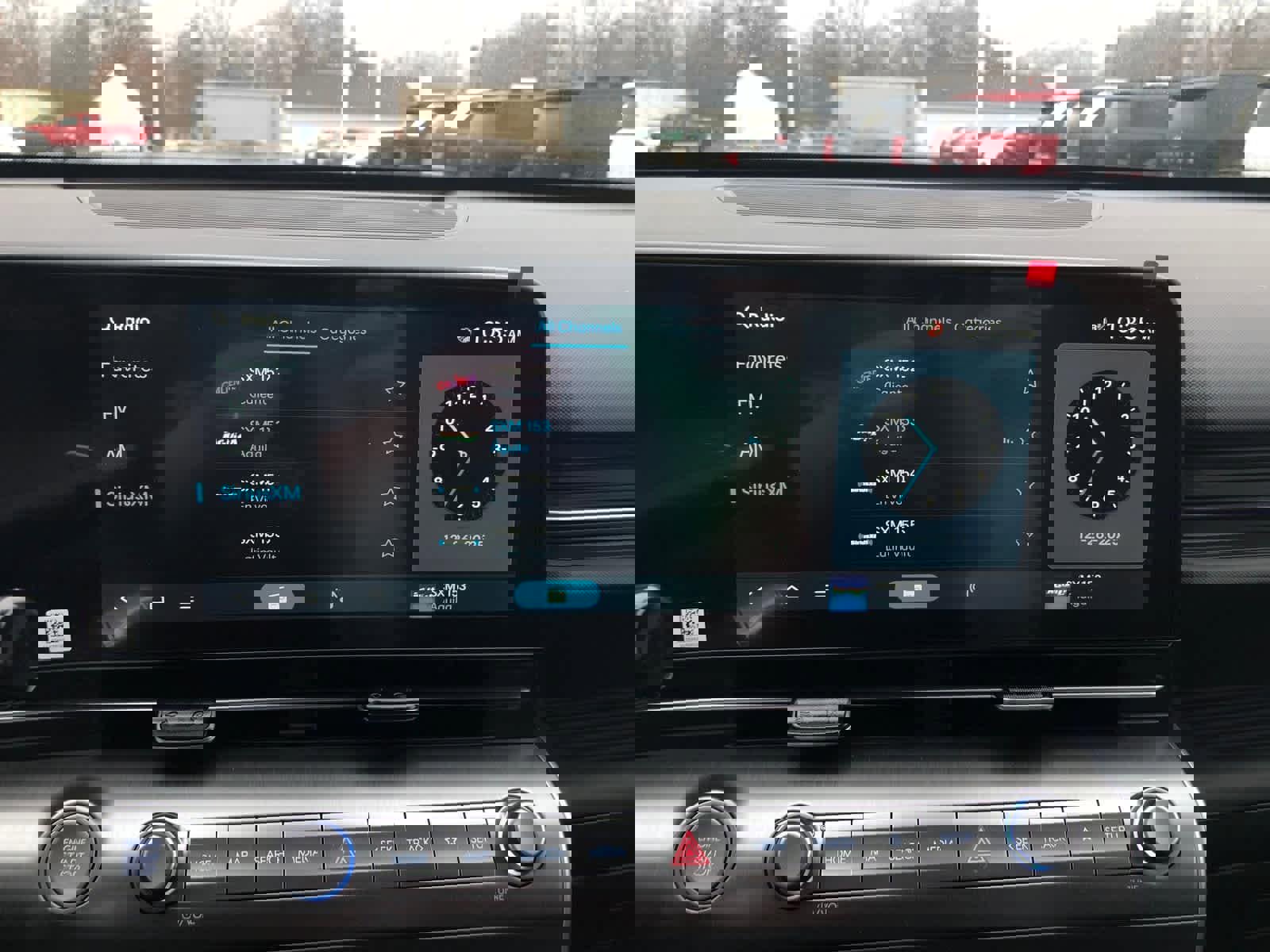 New 2026 Hyundai Kona SEL Premium image 18