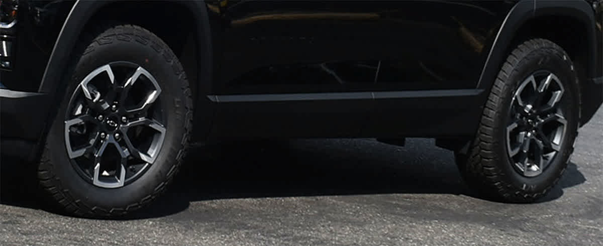 New 2026 Chevrolet Equinox ACTIV AWD/4WD image 28