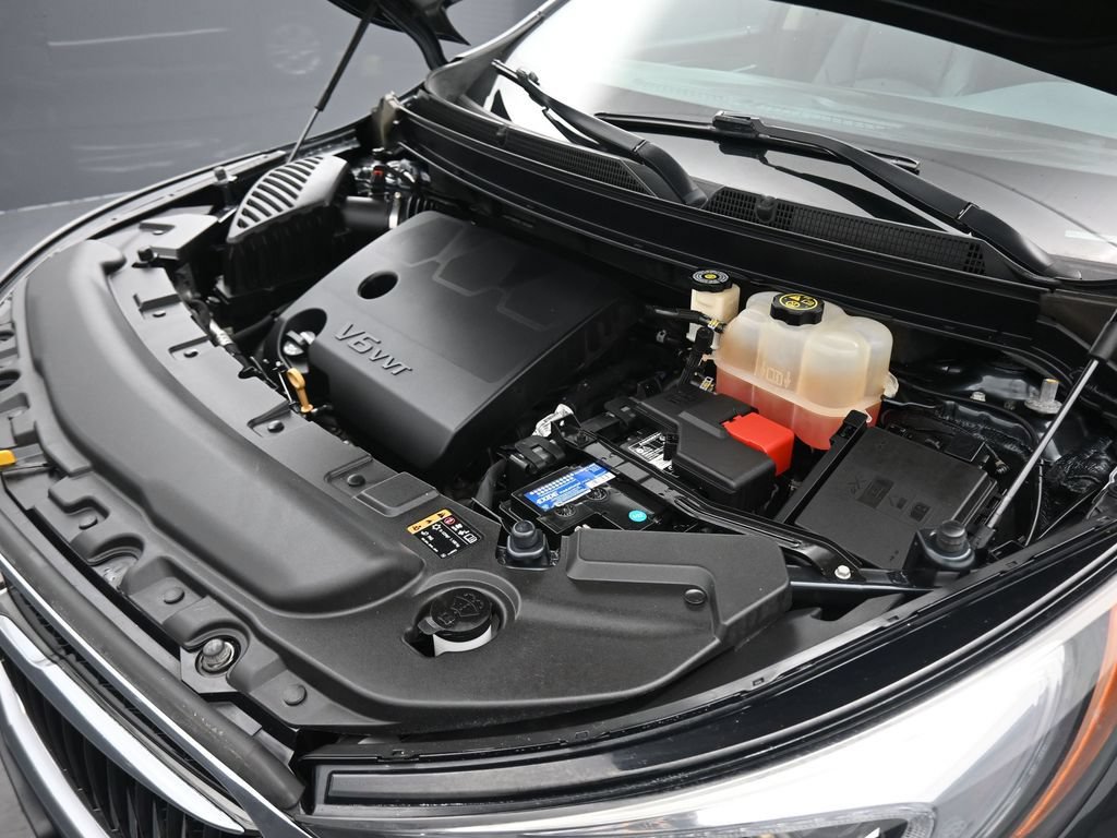 Used 2018 Buick Enclave Essence AWD/4WD image 60