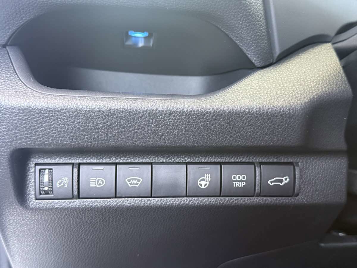 Used 2023 Toyota RAV4 XSE w/ Weather Package image 29