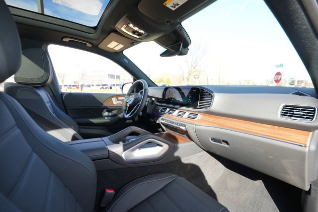 Certified 2025 Mercedes-Benz GLE 580 4MATIC image 42