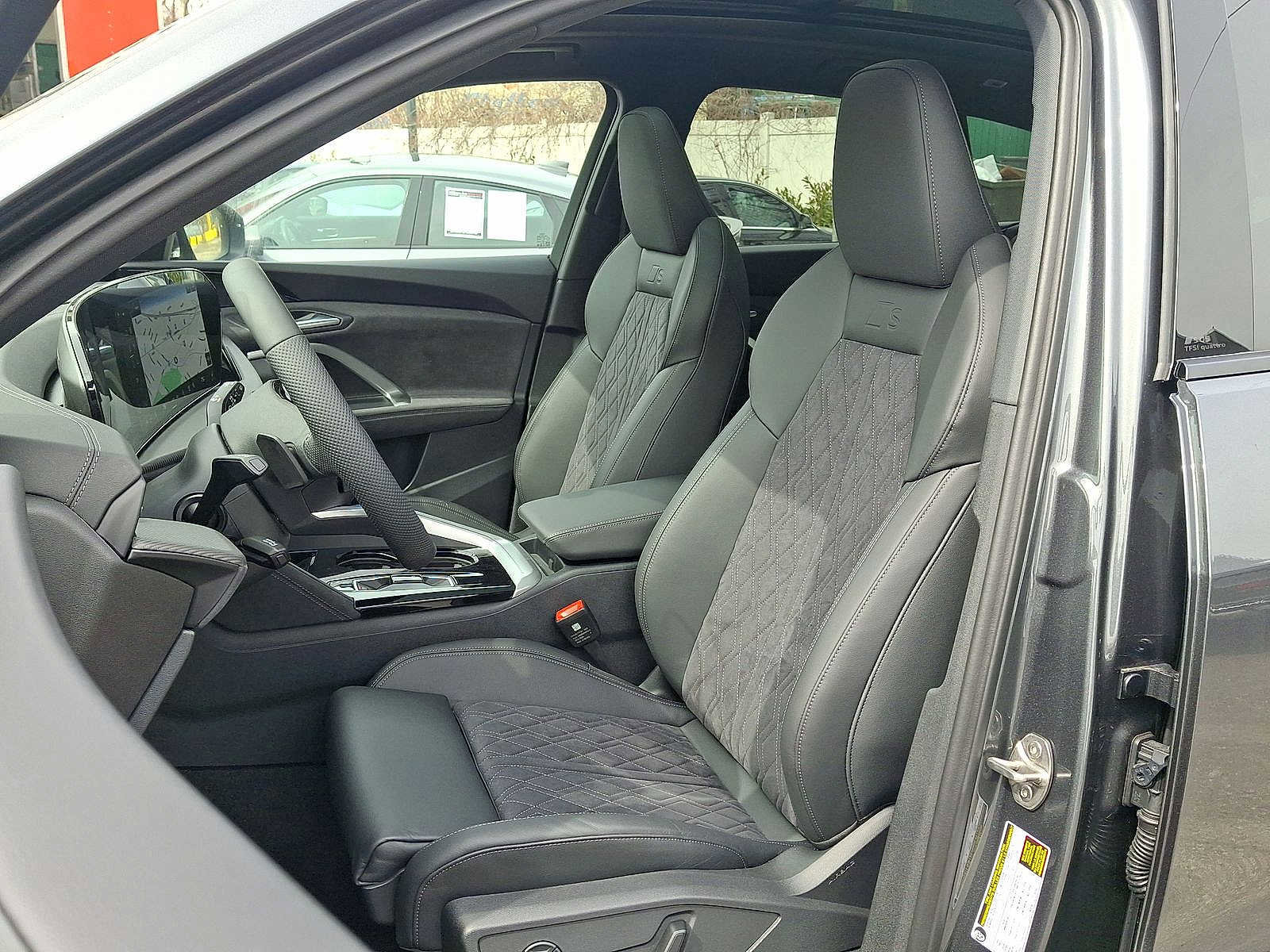 New 2025 Audi SQ5 Premium Plus image 13