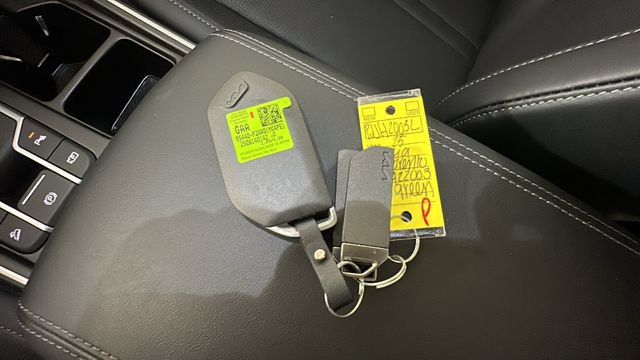 Used 2025 Kia Sorento EX w/ EX Panoramic Sunroof Package AWD/4WD image 20