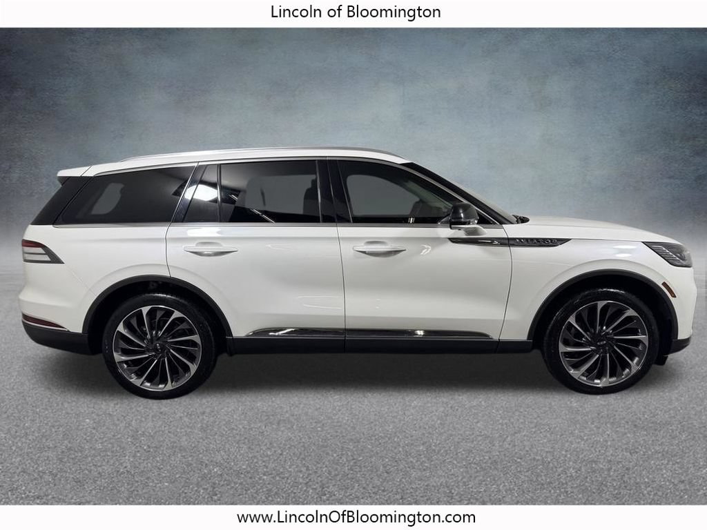Used 2025 Lincoln Aviator Reserve w/ Equipment Group 201A AWD/4WD image 7
