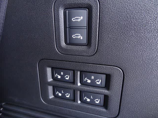 Used 2025 INFINITI QX80 Sensory w/ Exterior Package AWD/4WD image 13