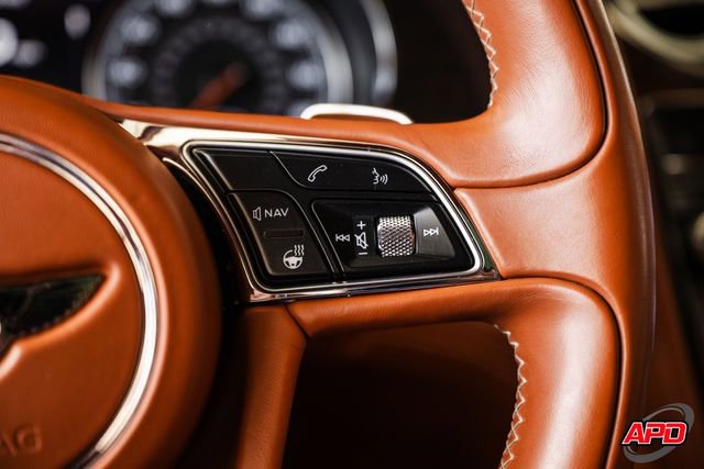 Used 2017 Bentley Bentayga image 77