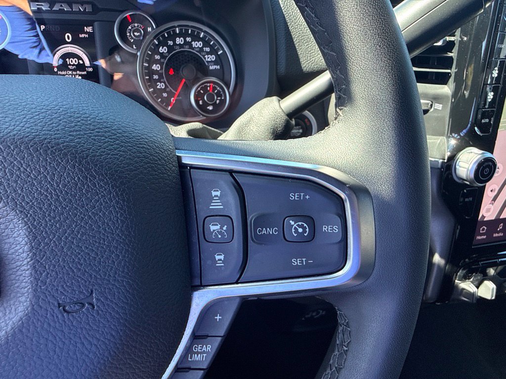 Certified 2026 RAM 2500 Big Horn AWD/4WD image 22
