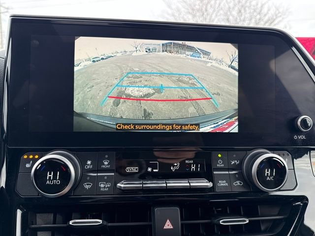 Used 2023 Toyota Highlander L image 40