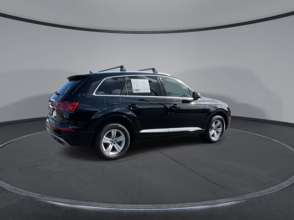 Used 2018 Audi Q7 2.0T Premium w/ Cold Weather Package AWD/4WD image 9