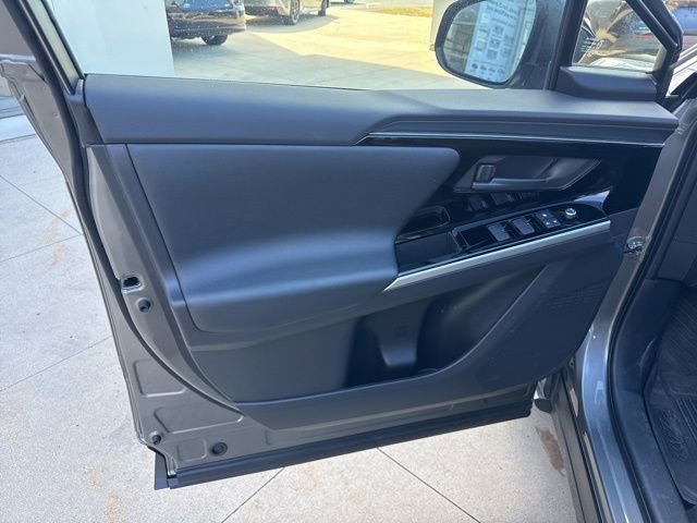 Used 2025 Toyota bZ4X AWD w/ Weather Package image 23