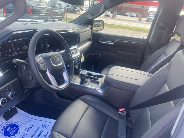 New 2025 GMC Sierra 1500 SLT w/ SLT Premium Plus Package image 16
